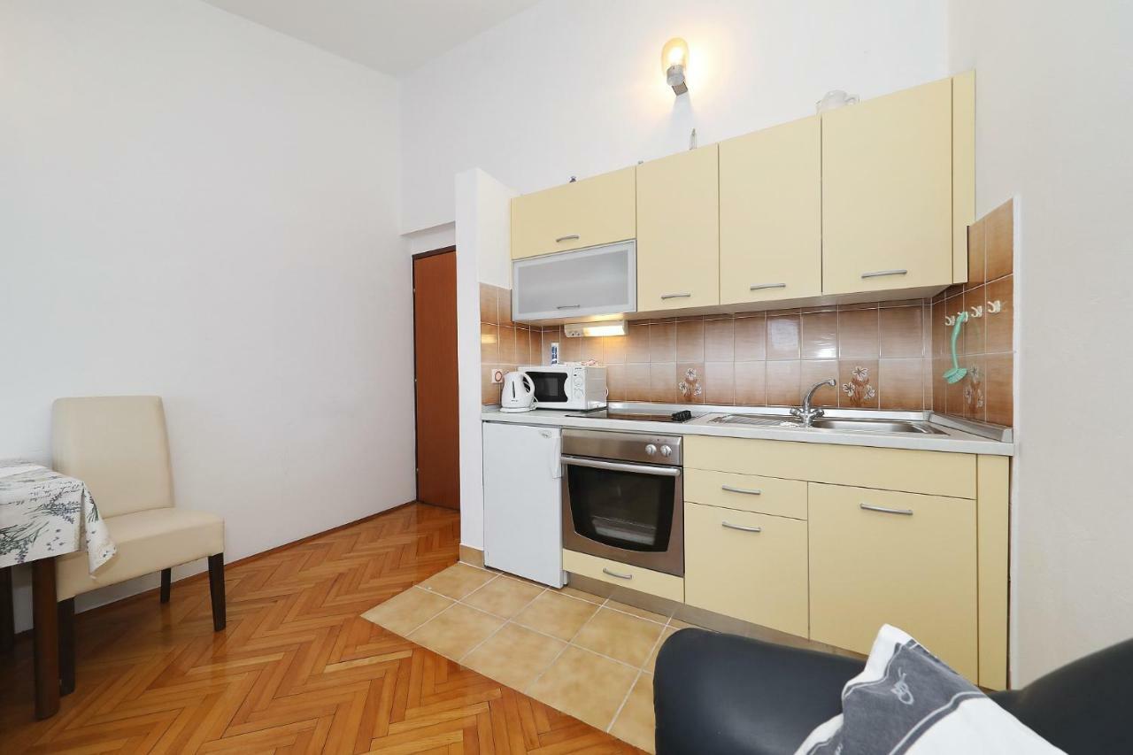 Apartments Vedrana Biograd Na Moru Buitenkant foto